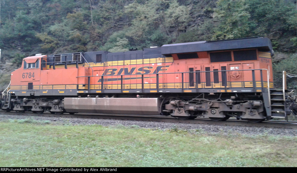 BNSF 6784